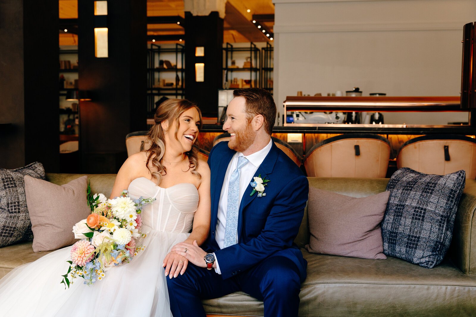 Iowa and Midwest wedding photography by Elizabeth Ann Photography
