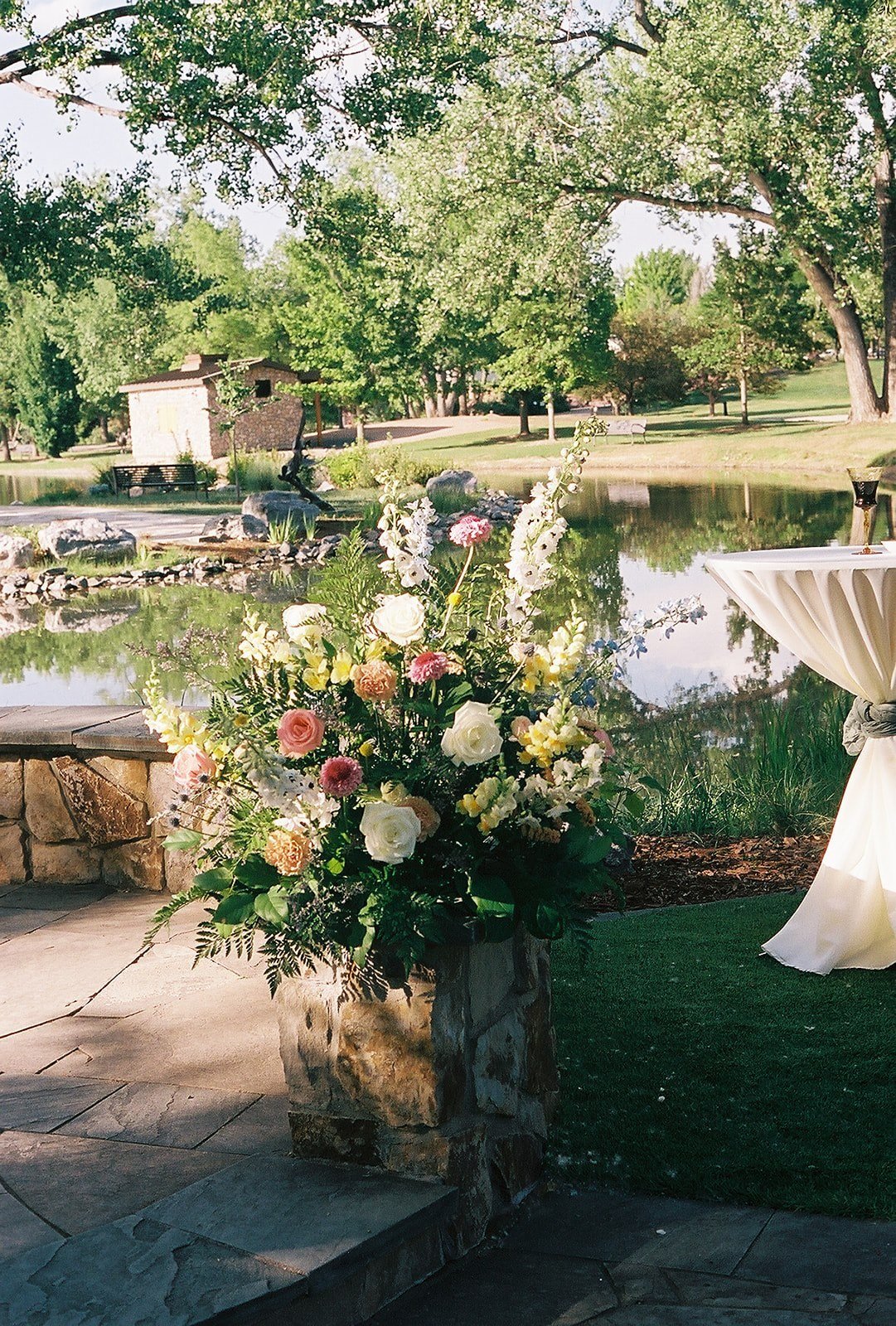 Wedding rings and detail photography