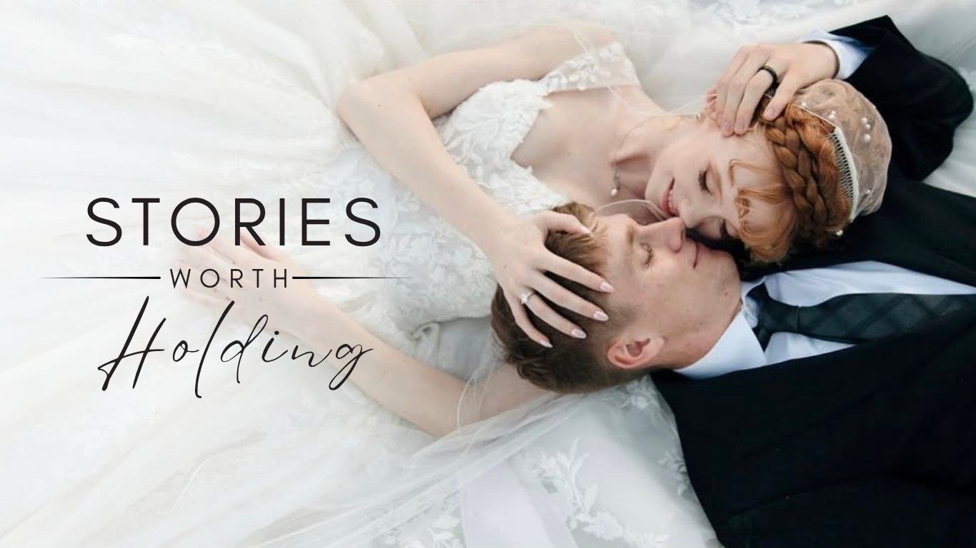 Iowa wedding reception styled with vendors Elizabeth Ann Photography recommends